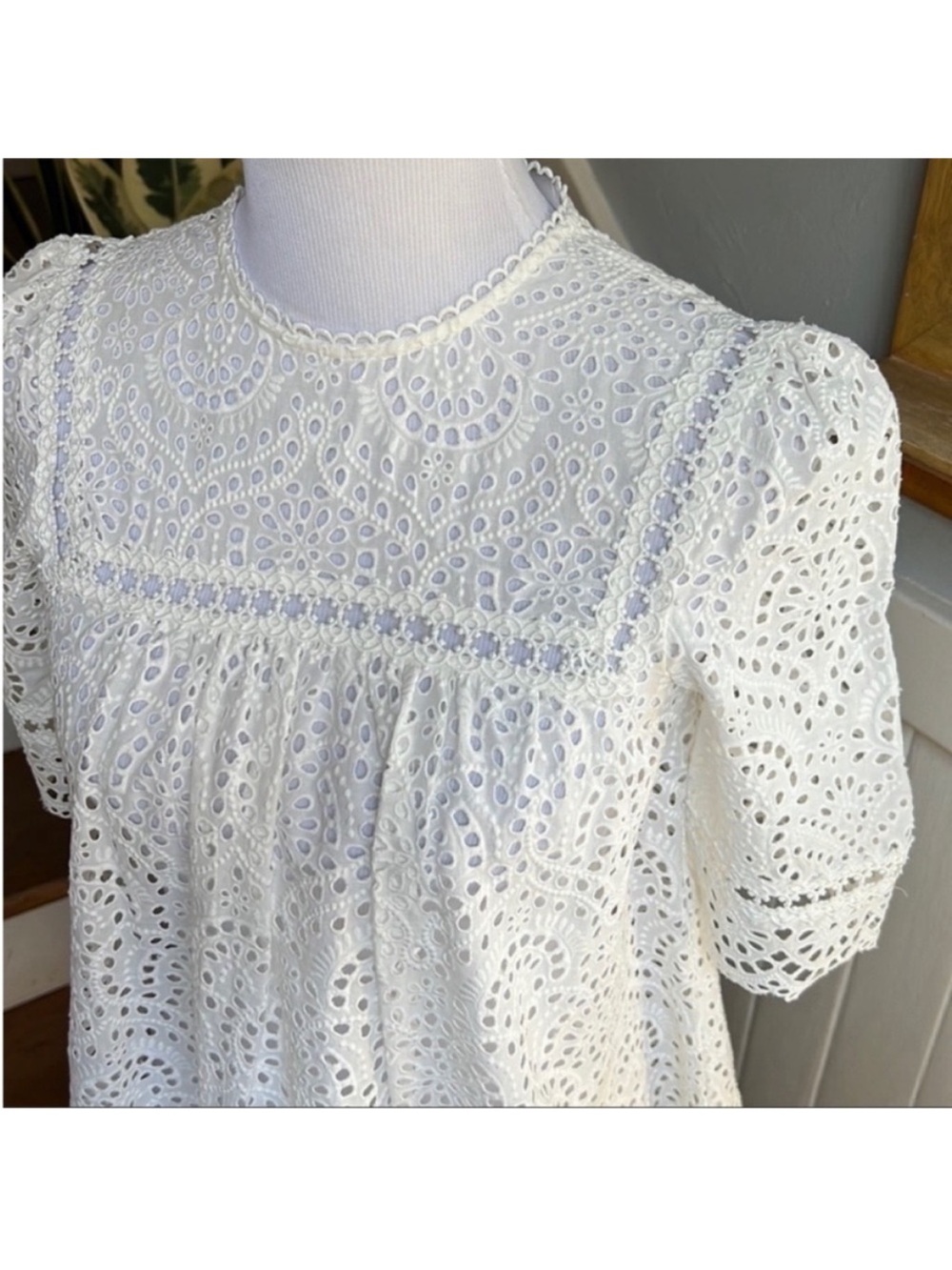 Zimmerman Lace Eyelet Short Sleeve Top in Pearl White Like New EUC - Picture 4 of 14